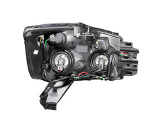 Load image into Gallery viewer, ANZO 2004-2007 Nissan Armada Crystal Headlights Black