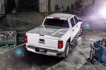 Load image into Gallery viewer, UnderCover 17-18 GMC Sierra 1500 (19 Limited) 6.5ft Elite LX Bed Cover - Gasoline