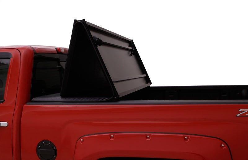 Lund 07-13 Chevy Silverado 1500 Fleetside (5.8ft. Bed) Hard Fold Tonneau Cover - Black