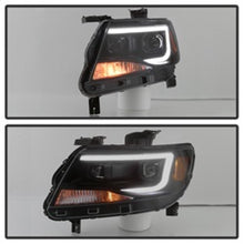 Load image into Gallery viewer, xTune Chevy Colorado 15-17 Halogen Only Projector Headlights - Black Smoked PRO-JH-CCO04-LBDRL-BSM