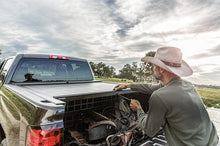 Load image into Gallery viewer, Roll-N-Lock 99-07 Chevy Silverado/Sierra SB 77-3/4in Cargo Manager