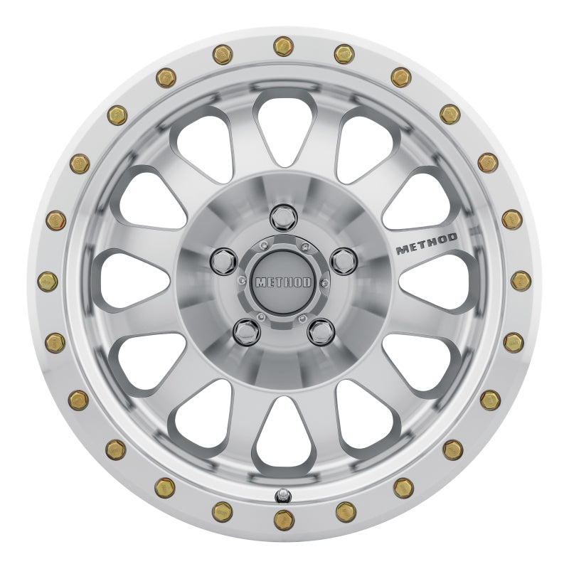 Method MR304 Double Standard 20x10 -18mm Offset 5x5 94mm CB Machined/Clear Coat Wheel