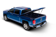 Load image into Gallery viewer, UnderCover 07-13 Toyota Tundra 5.5ft Lux Bed Cover - Charcoal