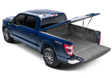 Load image into Gallery viewer, UnderCover 2021 Ford F-150 Crew Cab 5.5ft Elite LX Bed Cover - Guard Effect