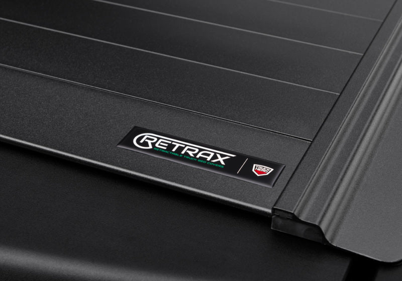 Retrax 2022 Tundra Regular & Double Cab 6.5in Bed w/Deck Rail System ProMX Retractable Tonneau Cover