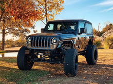 Load image into Gallery viewer, Oracle Jeep JL/Gladiator JT Oculus Bi-LED Projector Headlights - Amber/White Switchback