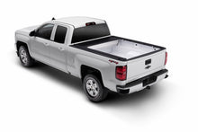 Load image into Gallery viewer, Retrax 20-22 Chevrolet/GMC (6.9ft. Bed) Retrax IX