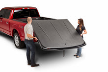 Load image into Gallery viewer, UnderCover 2021 Ford F-150 Crew Cab 5.5ft SE Bed Cover - Textured