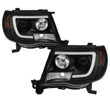 Load image into Gallery viewer, Spyder Toyota Tacoma 05-11 Projector Headlights - Light Bar DRL - Black PRO-YD-TT05V2-LB-BK