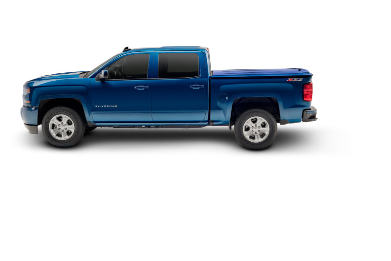 UnderCover 14-16 Chevy Silverado 1500 / 15-19 2500/3500 HD Lux Bed Cover - Iridium Effect